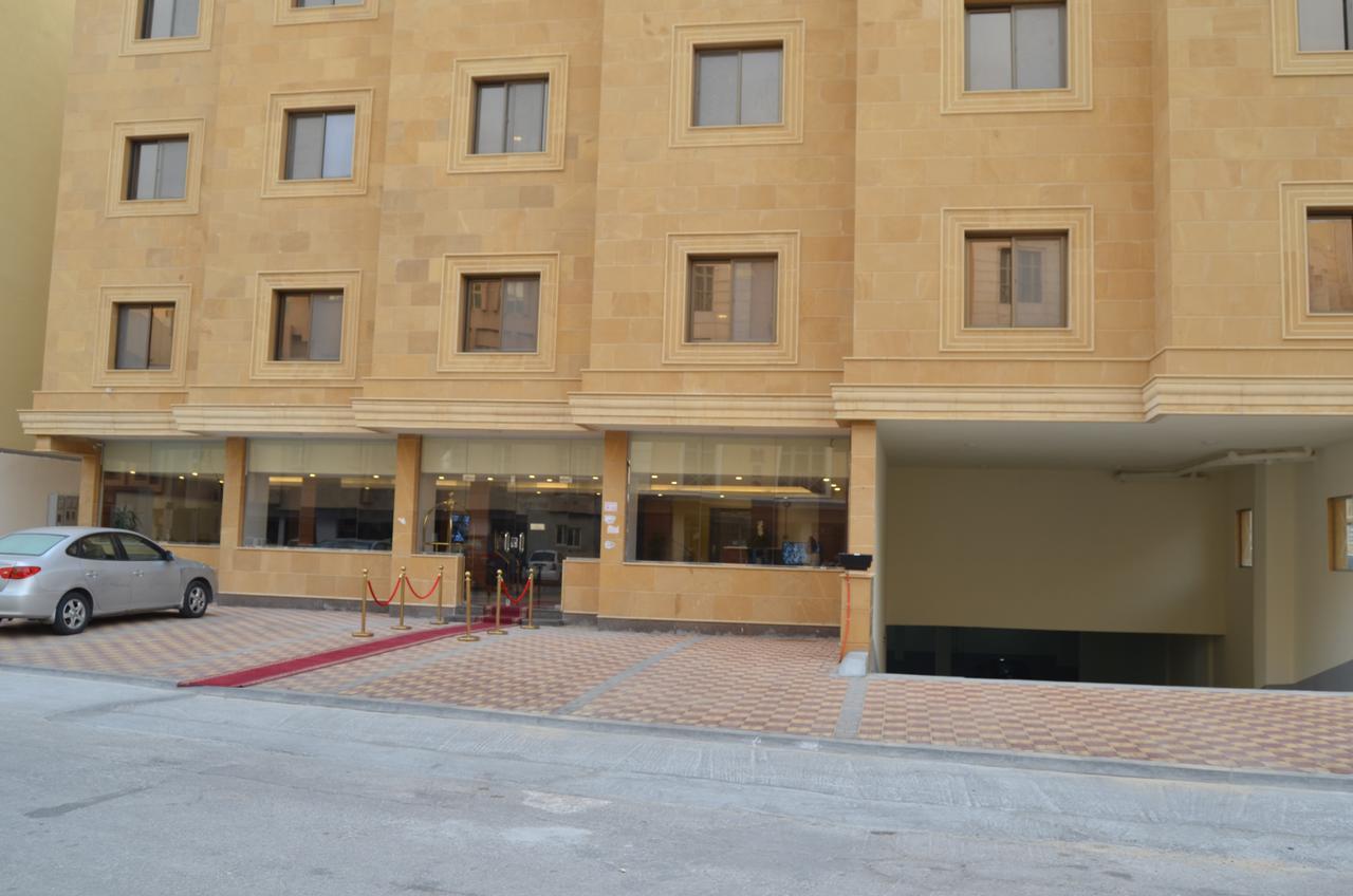 Lina Park 4 Aparthotel Khobar Bagian luar foto