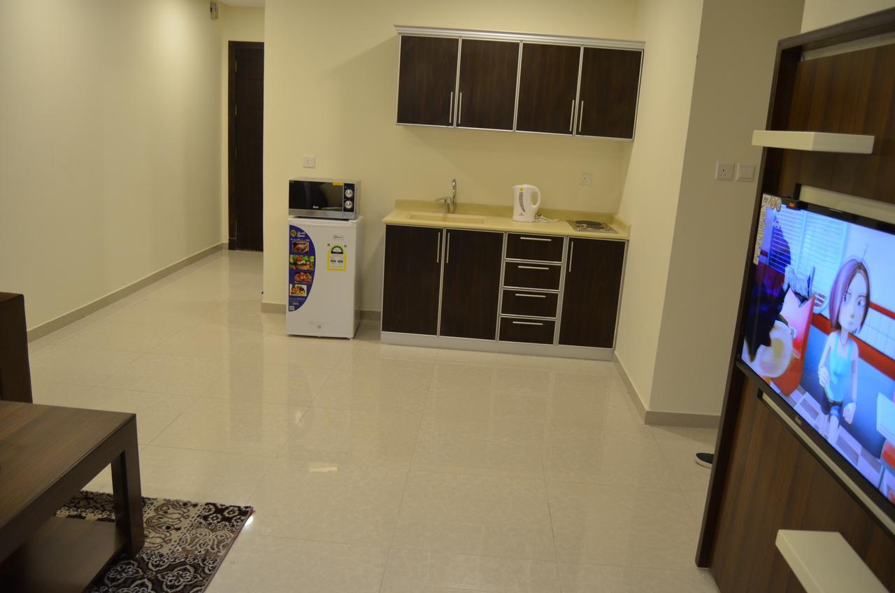 Lina Park 4 Aparthotel Khobar Bagian luar foto