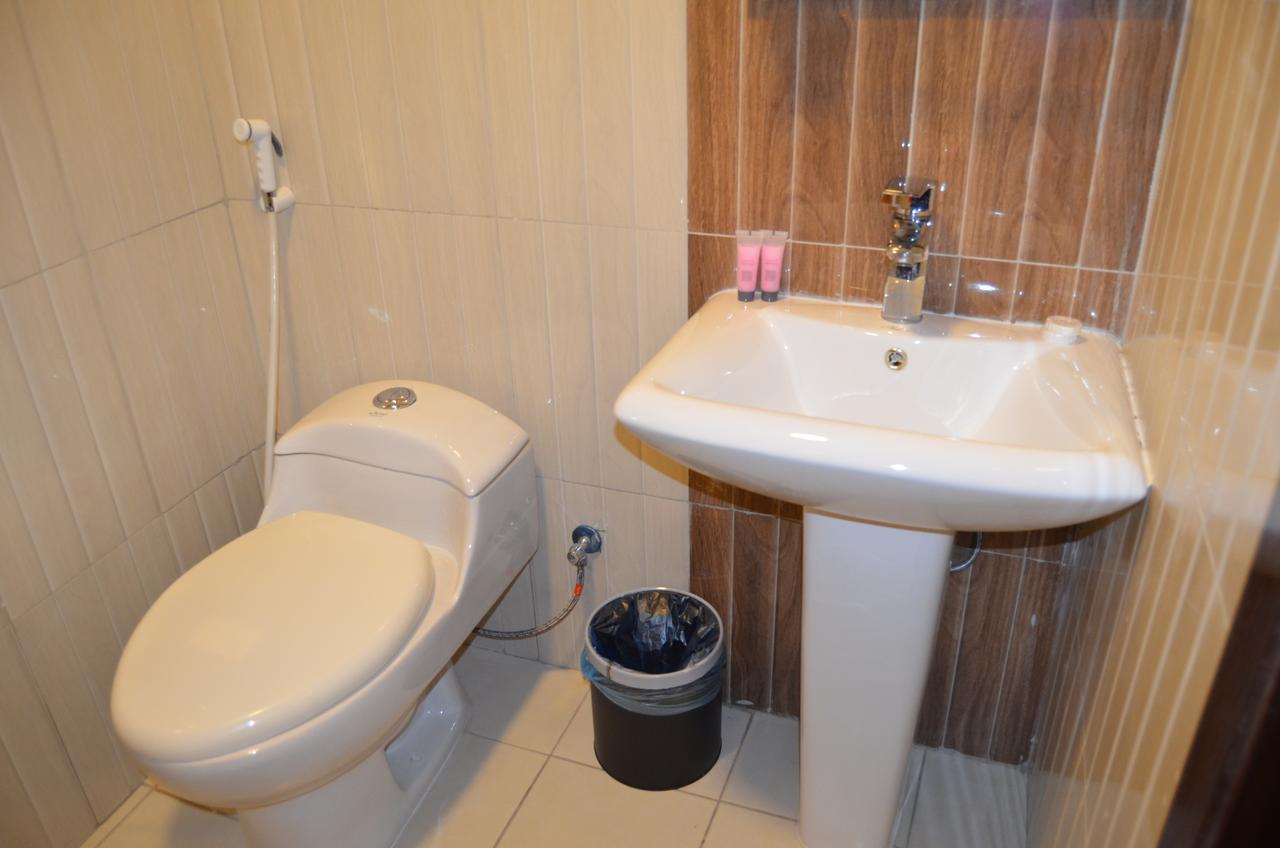 Lina Park 4 Aparthotel Khobar Bagian luar foto